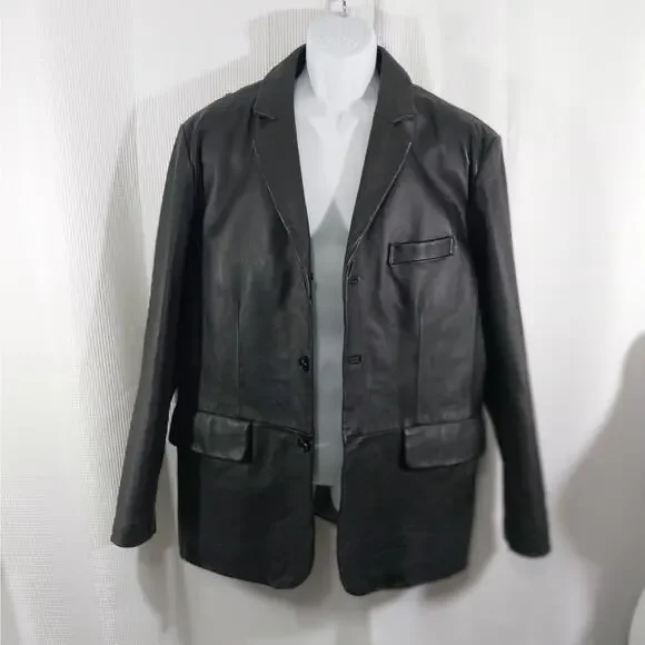EXCELLED! LUXURIOUS BLACK GENUINE LEATHER TAILORED FREES JACKET, BLAZER! SZ M